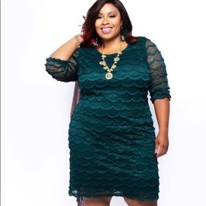Scallop Lace Dress NWOT